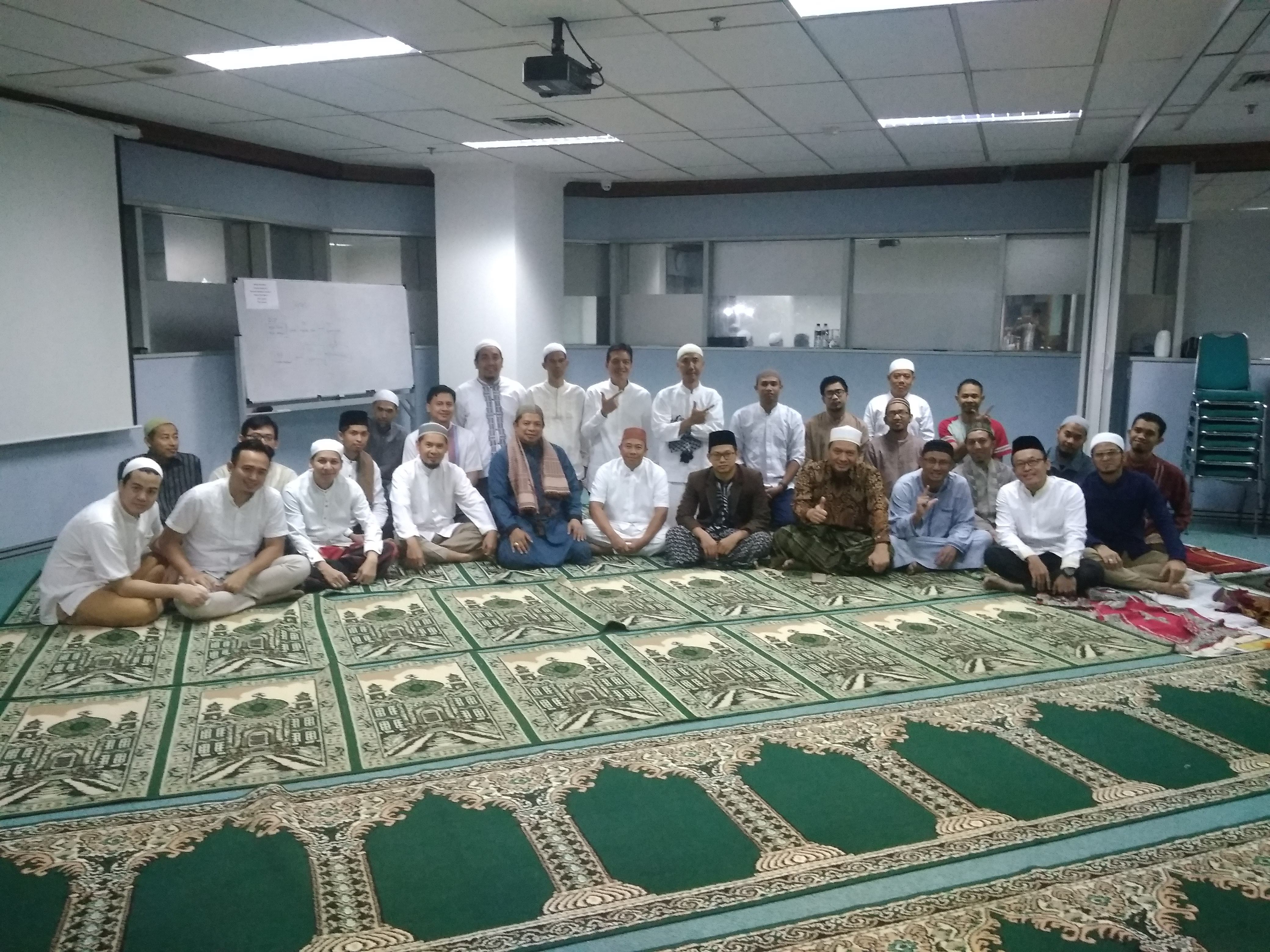 Askrindo Syariah : Tahajjud Berjamaah