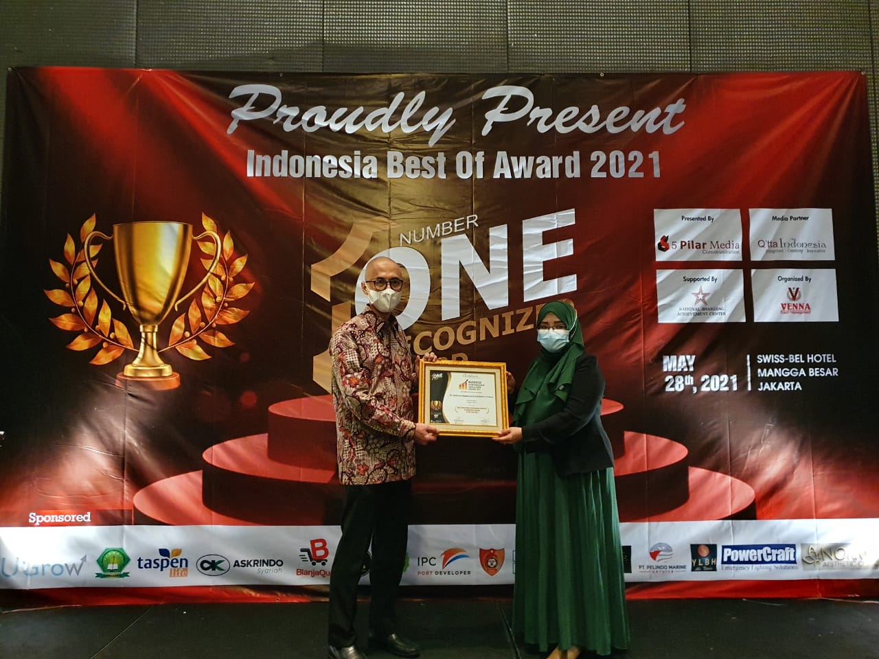 Askrindo Syariah Menerima Penghargaan Indonesia Best of Award 2021