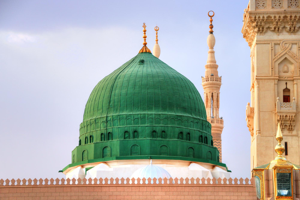 Maulid Nabi Muhammad SAW: Refleksi Perjuangan, Ibadah & Pemikiran di Dunia yang Tak Pasti