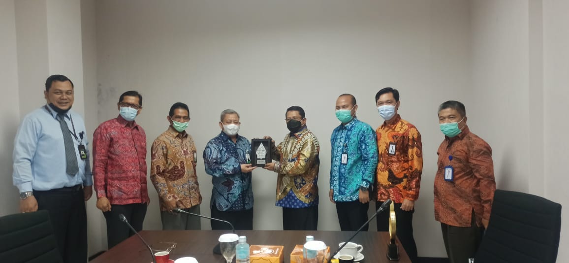Askrindo Syariah Lakukan Silaturahmi dengan Direksi Bank Aceh