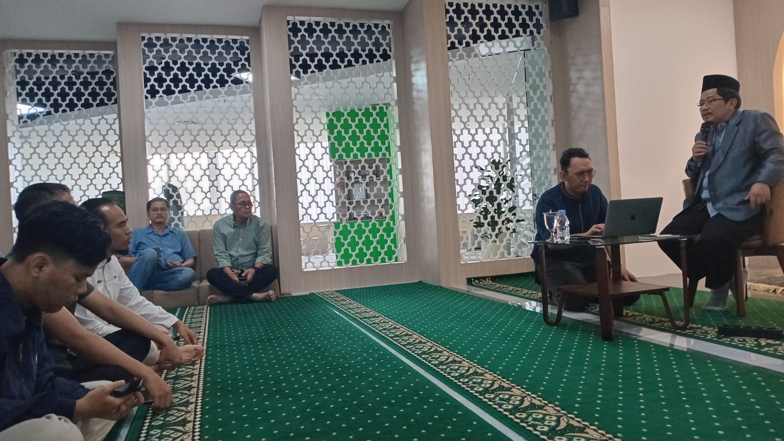 Askrindo Syariah Gelar Tausiyah Rutin Jumat Bertema Fikih Ibadah