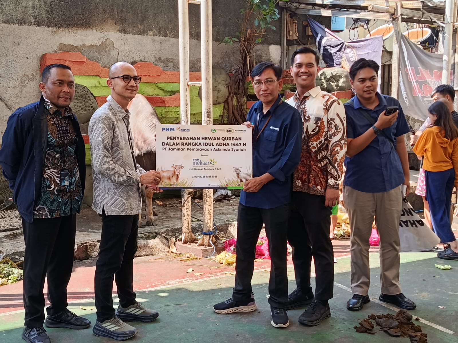 Askrindo Syariah serahkan Hewan Kurban di Tambora