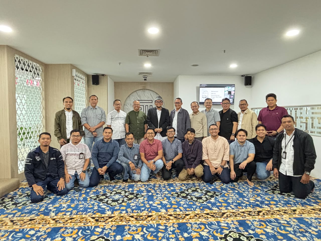 Askrindo Syariah Gelar Tausiah Jumat Bahas Etos Kerja Islami dalam Memaknai Kemerdekaan