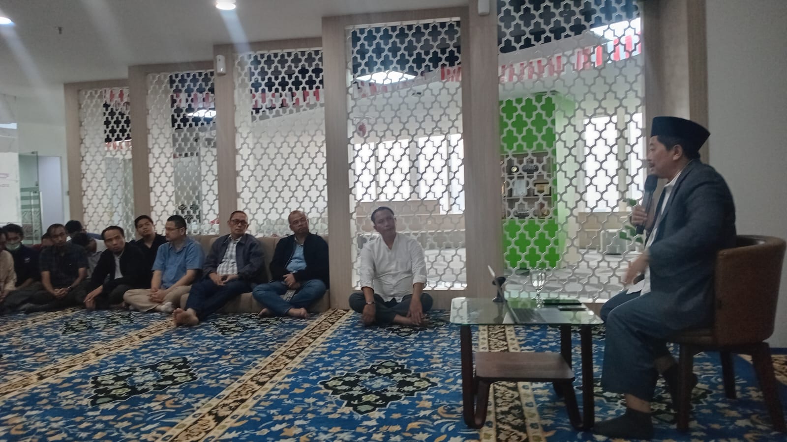 Askrindo Syariah Gelar Tausiah Jumat, Bahas Hakikat Kemerdekaan