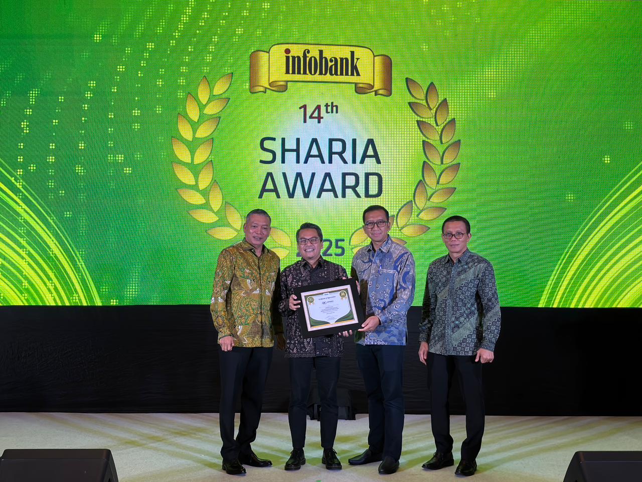 Askrindo Syariah Raih Penghargaan The Excellence Performance Sharia Guarantor Company 